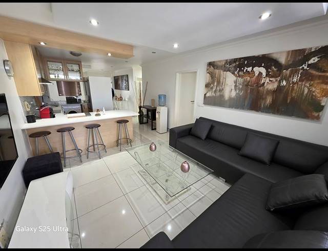 2 BEDROOM APARTMENT FOR SALE IN SANDTON CENTRAL